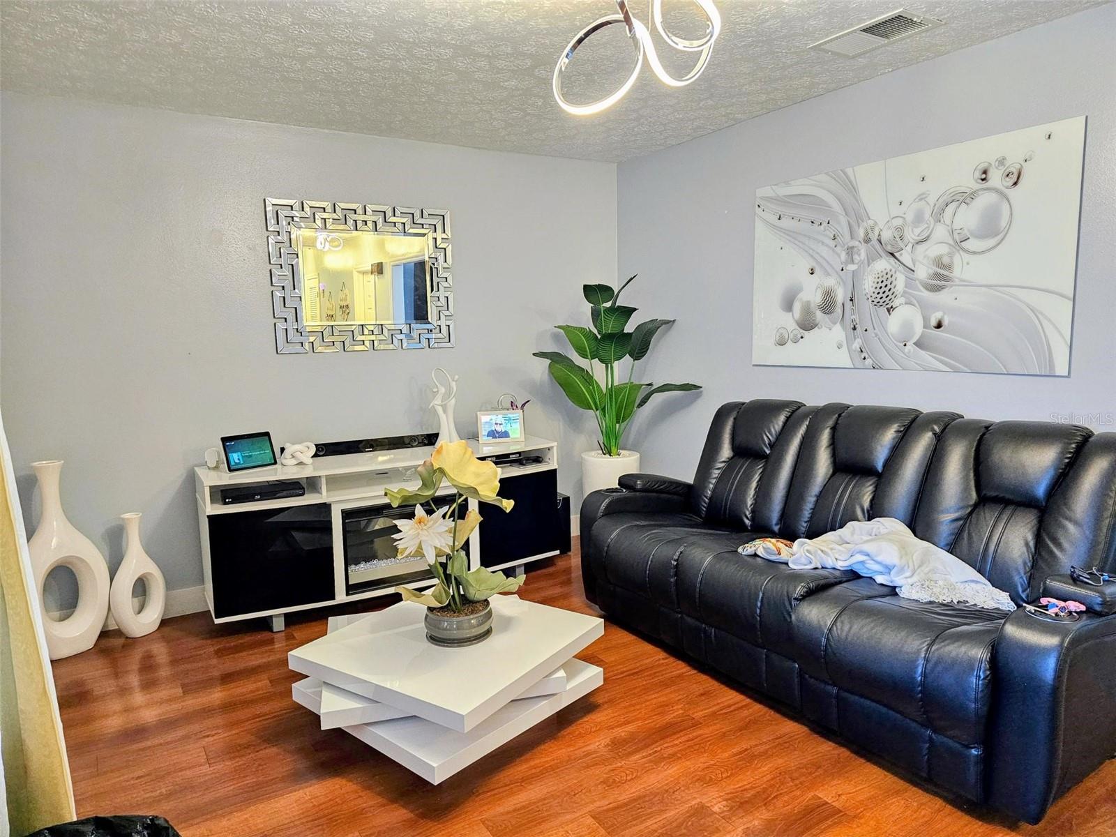 Image 5 of 13 For 1206 Windy Ridge Drive