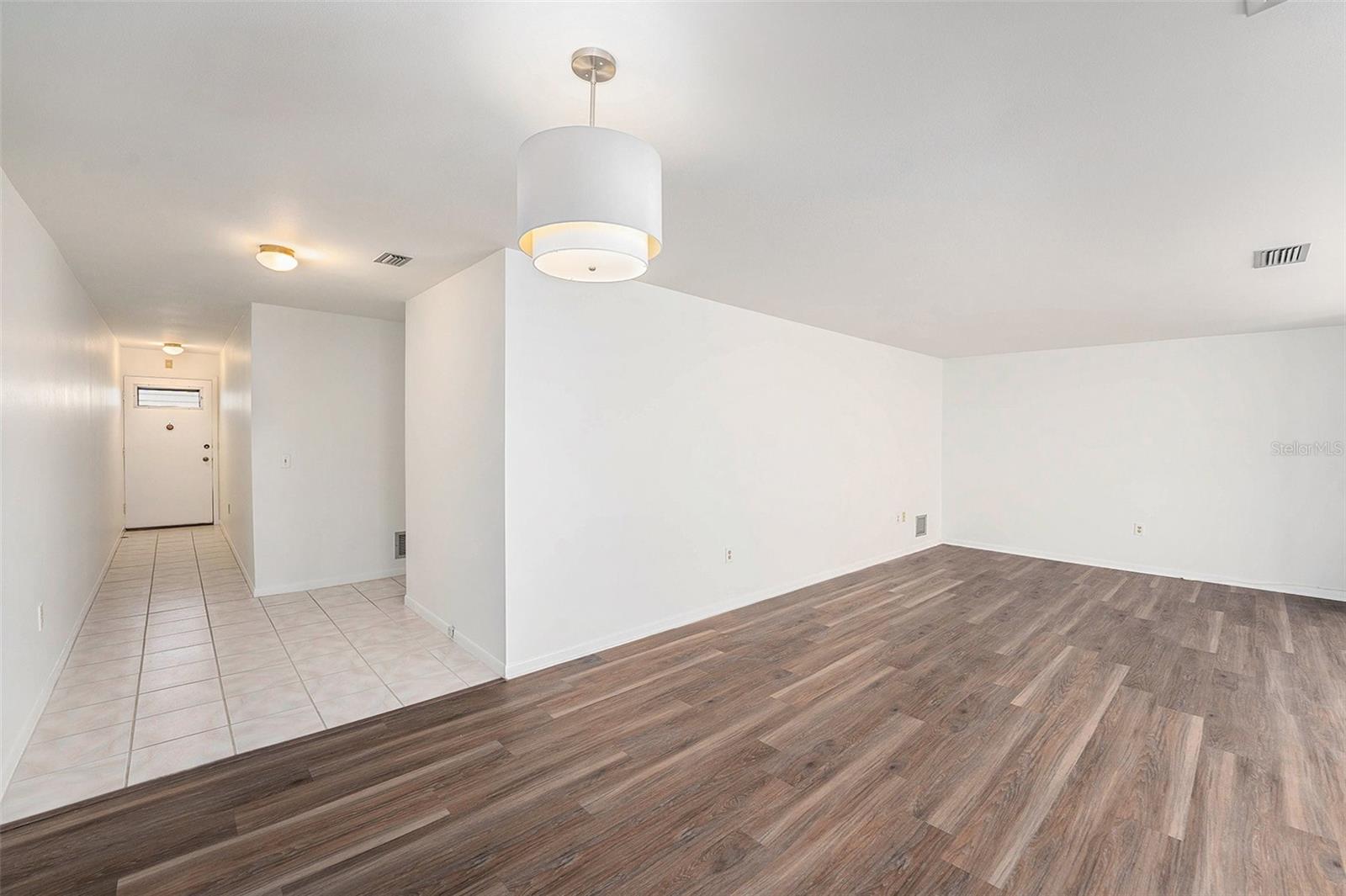 Image 13 of 37 For 5623 80th Street N 211