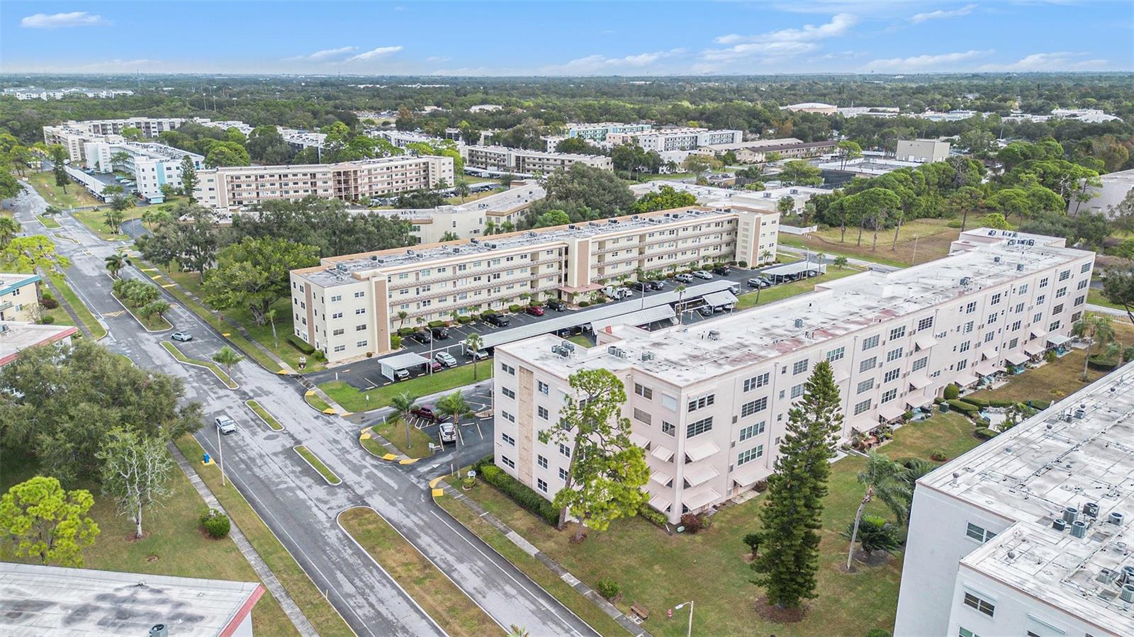 Image 35 of 37 For 5623 80th Street N 211