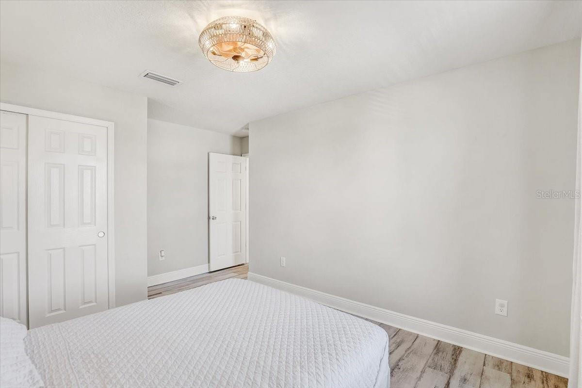 Image 30 of 47 For 11909 Bahia Valley Drive