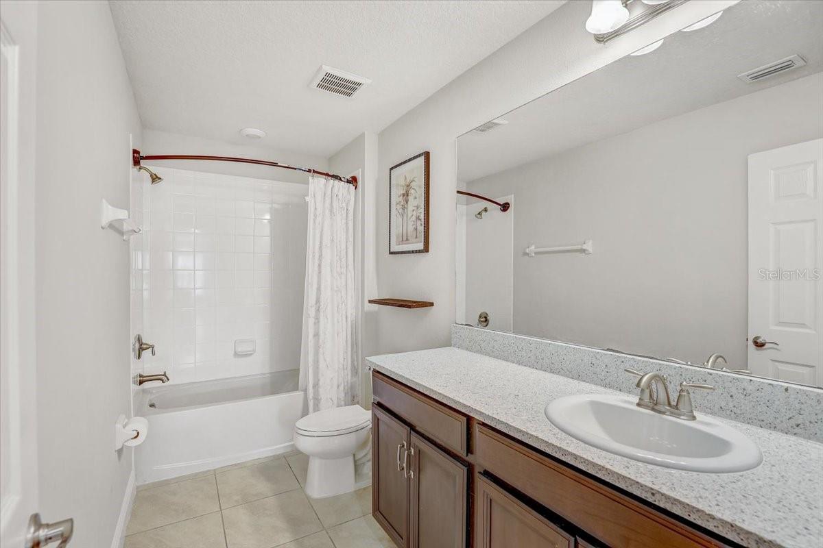 Image 32 of 47 For 11909 Bahia Valley Drive