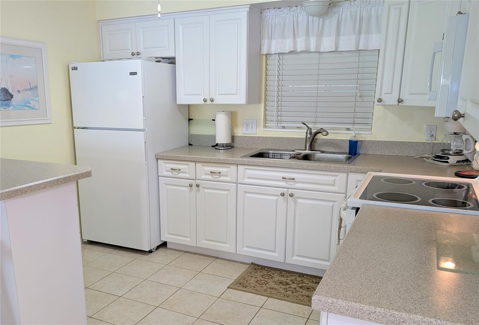 Image 15 of 32 For 175 55th Avenue 204