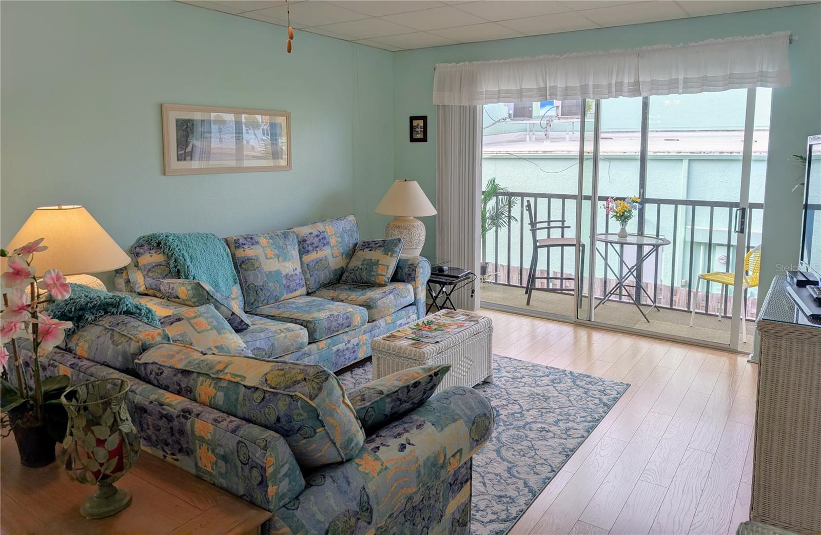 Image 6 of 32 For 175 55th Avenue 204