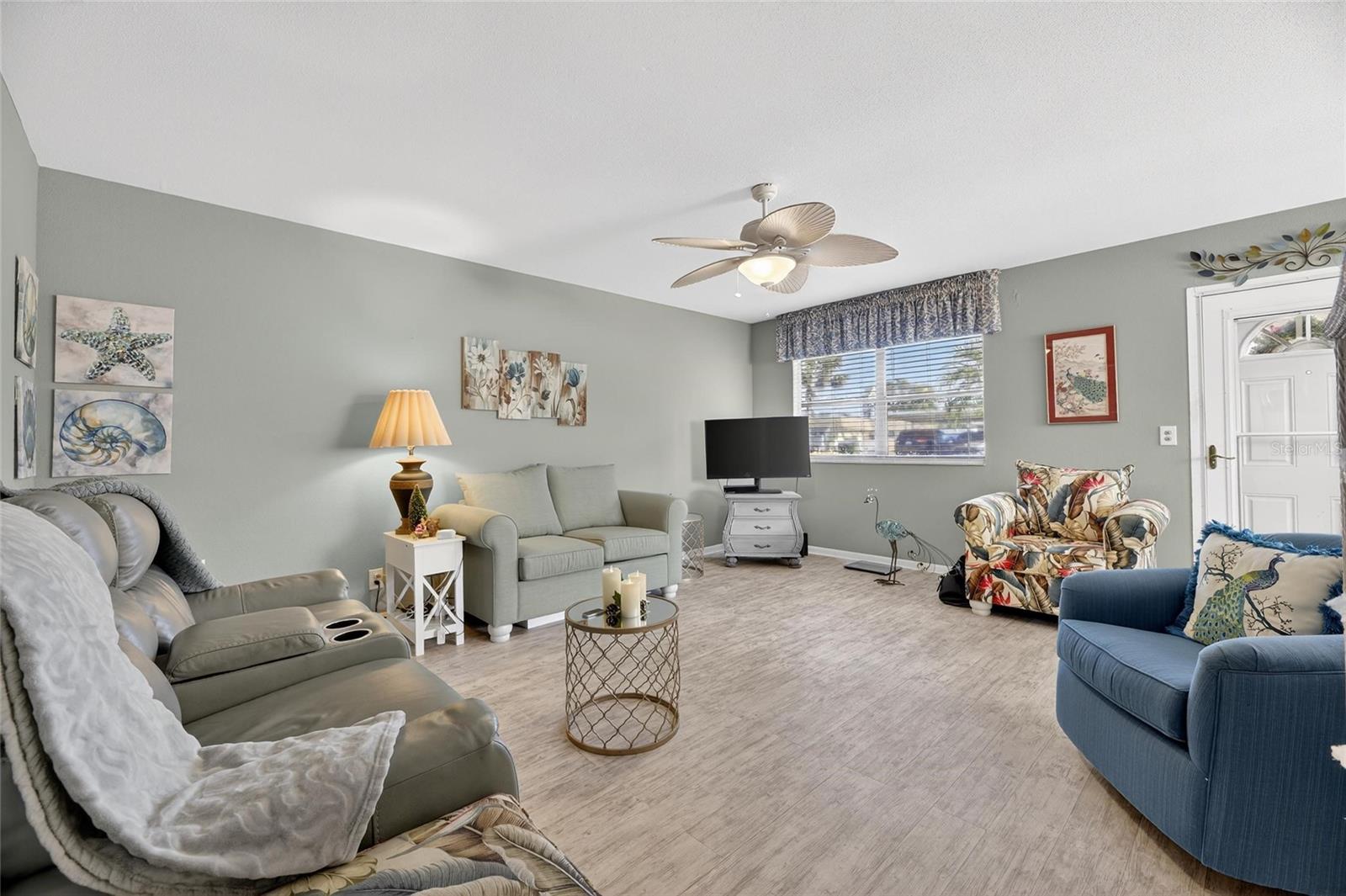 Image 7 of 64 For 201 Bedford Street 88