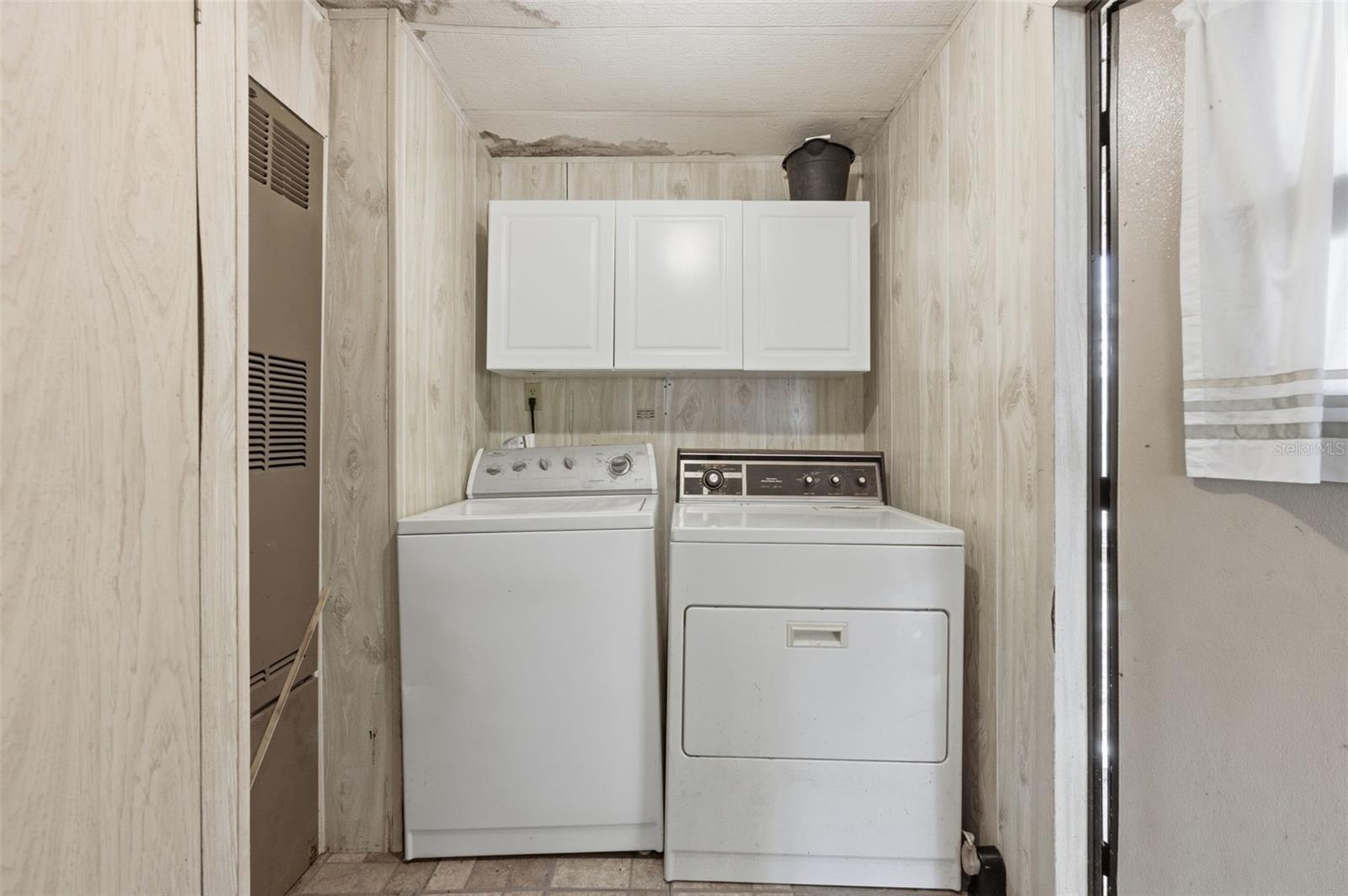 Image 11 of 49 For 8045 Indian Trail Road