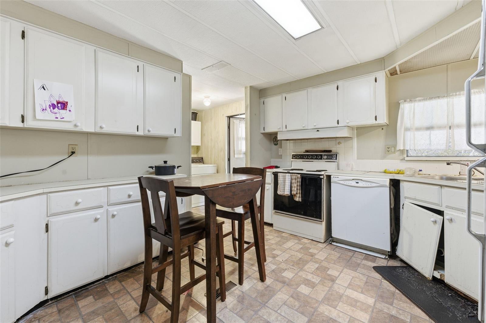 Image 13 of 49 For 8045 Indian Trail Road