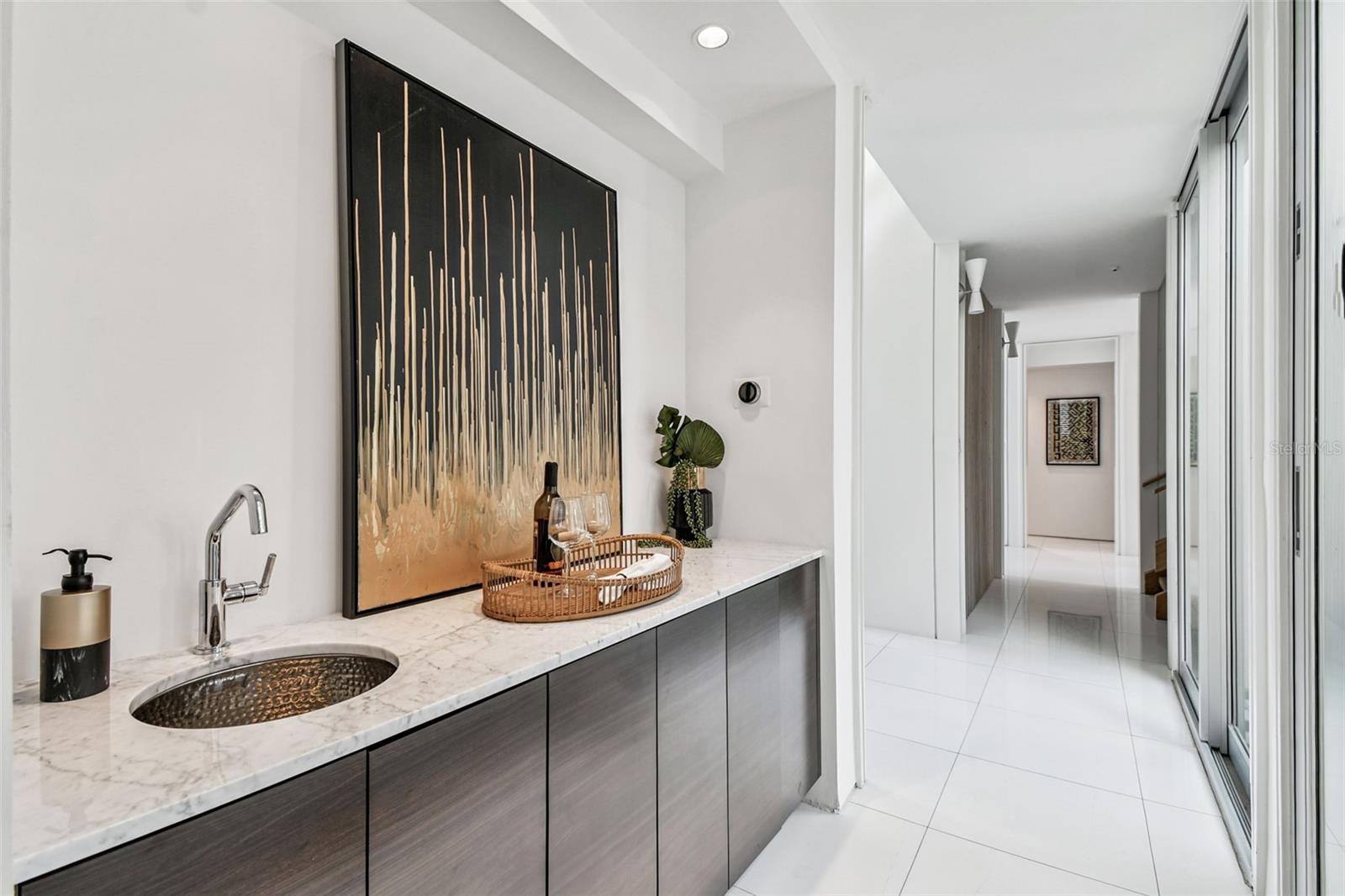 Image 16 of 87 For 41 Bering Street