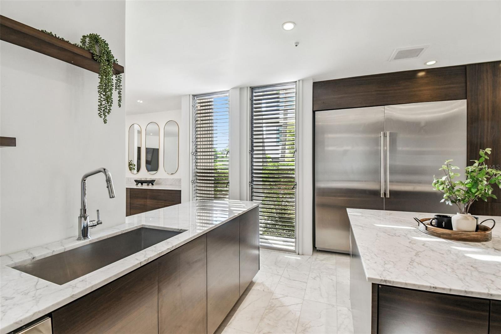 Image 22 of 87 For 41 Bering Street