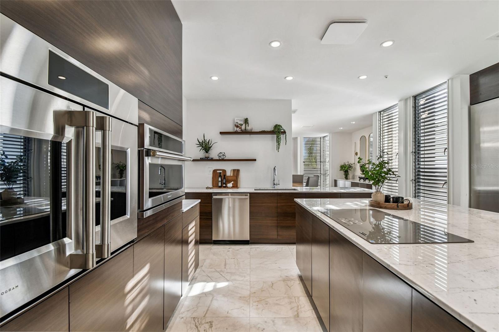 Image 27 of 87 For 41 Bering Street