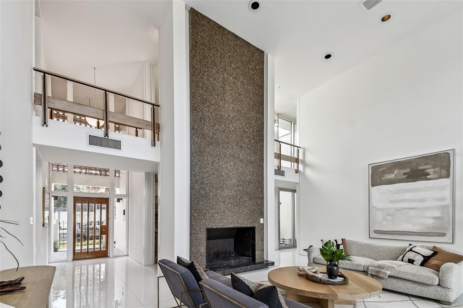 Image 5 of 87 For 41 Bering Street