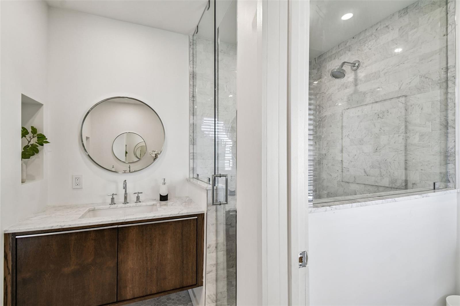 Image 53 of 87 For 41 Bering Street