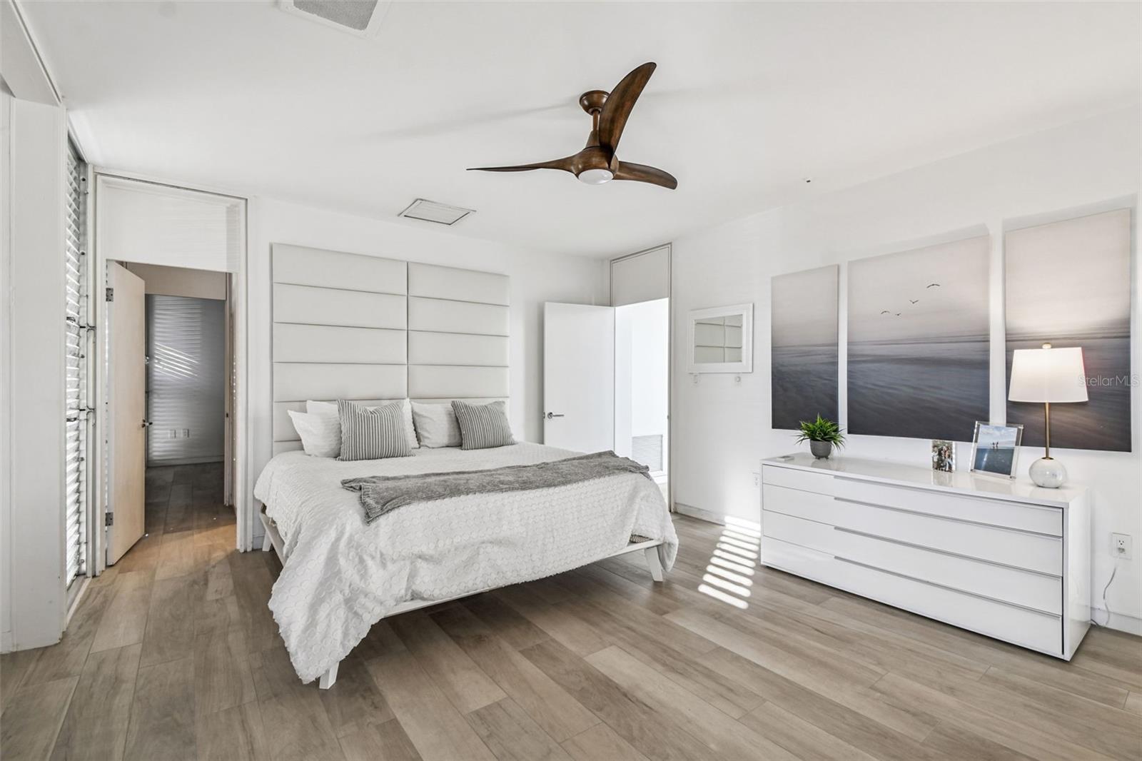 Image 55 of 87 For 41 Bering Street