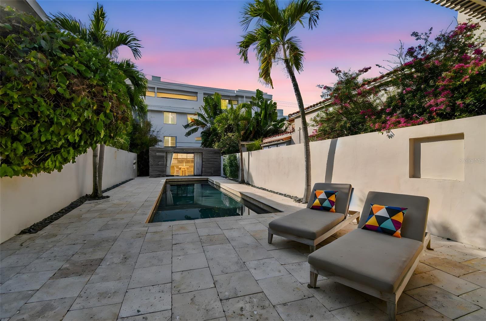 Image 67 of 87 For 41 Bering Street