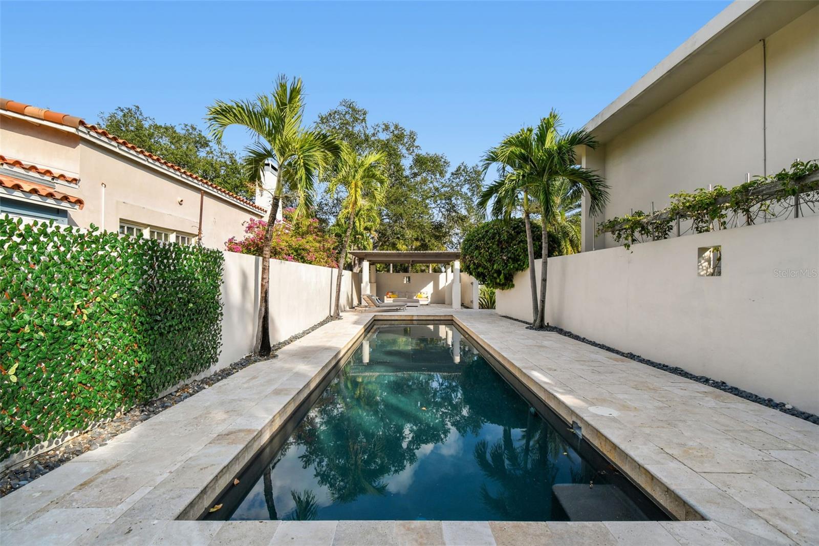 Image 71 of 87 For 41 Bering Street