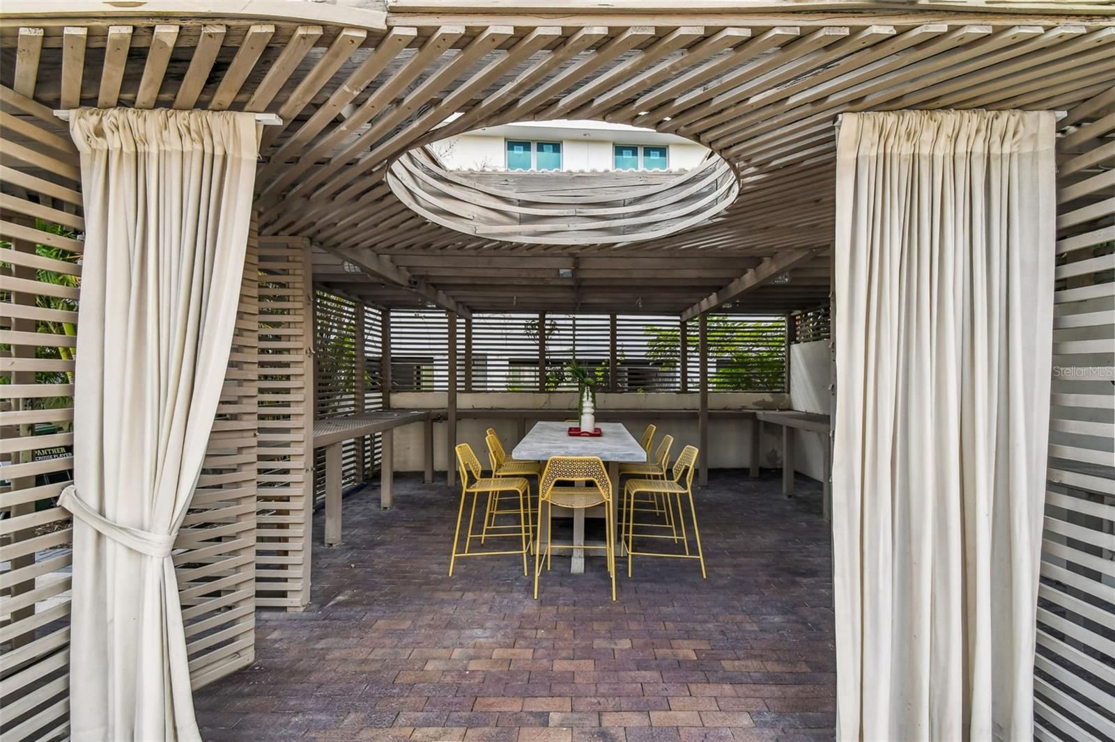 Image 73 of 87 For 41 Bering Street