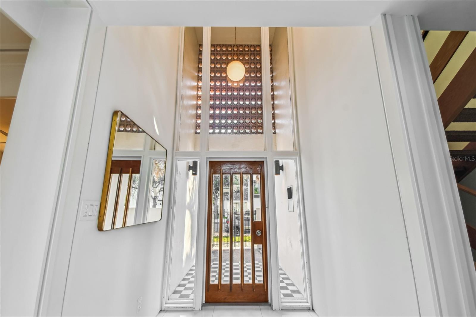 Image 80 of 87 For 41 Bering Street