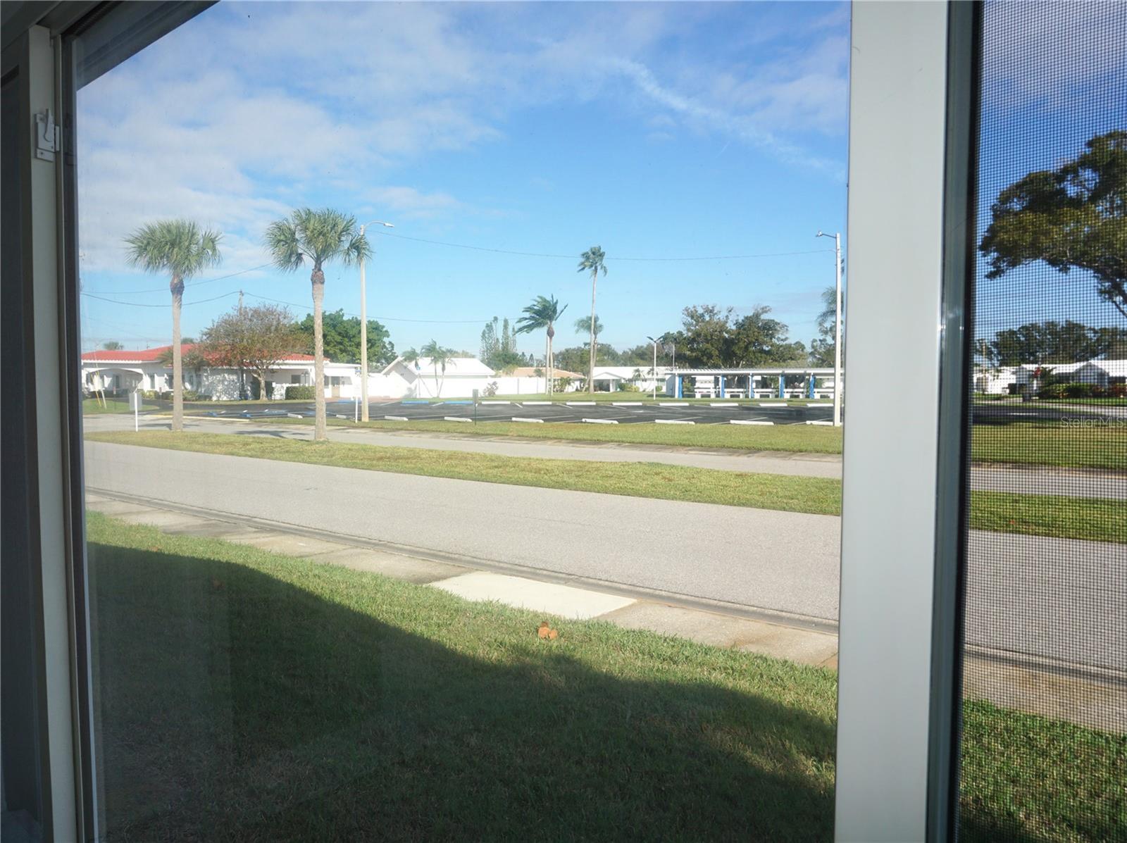 Image 17 of 43 For 9182 42nd Way N 5