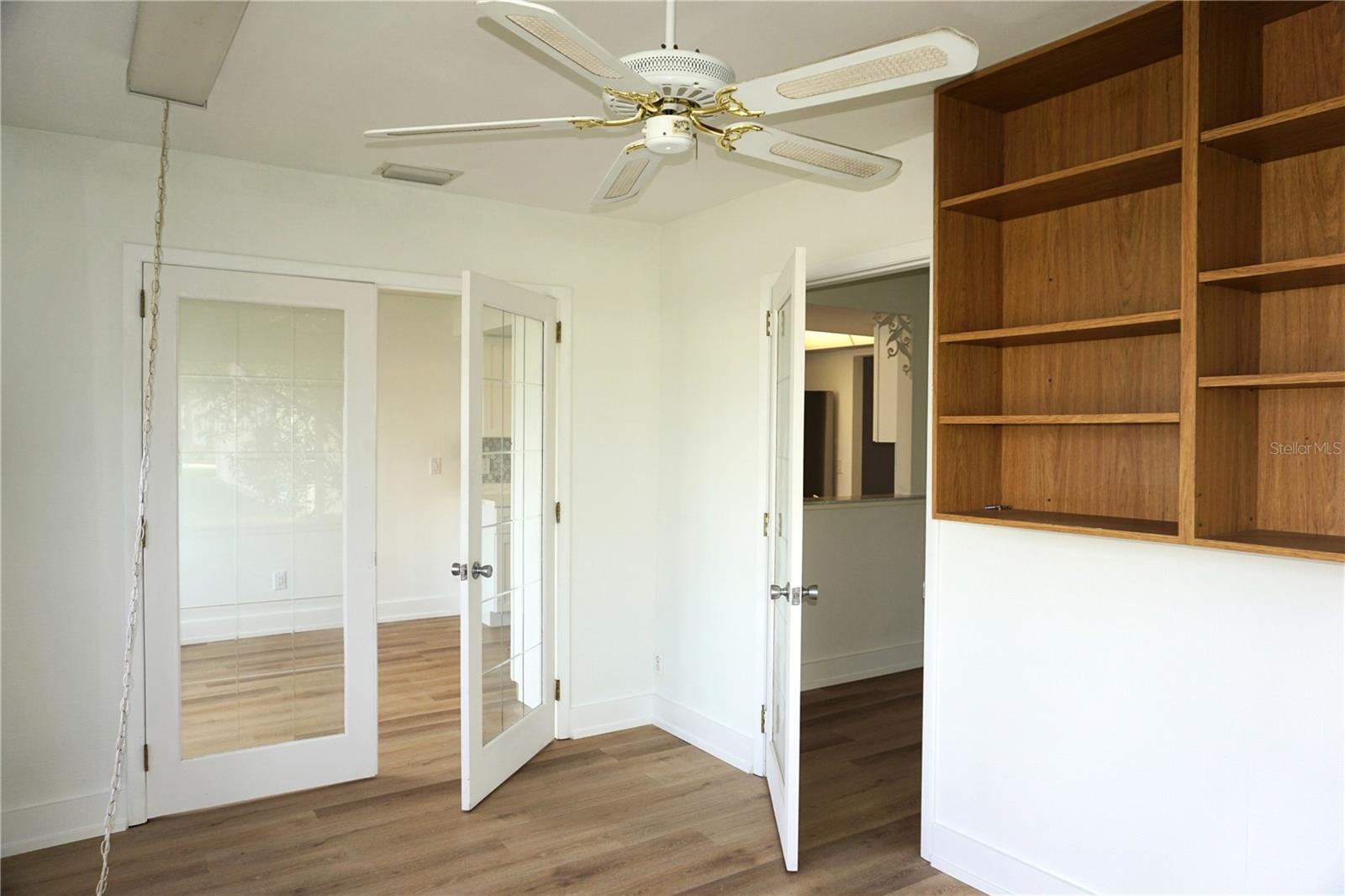 Image 19 of 43 For 9182 42nd Way N 5