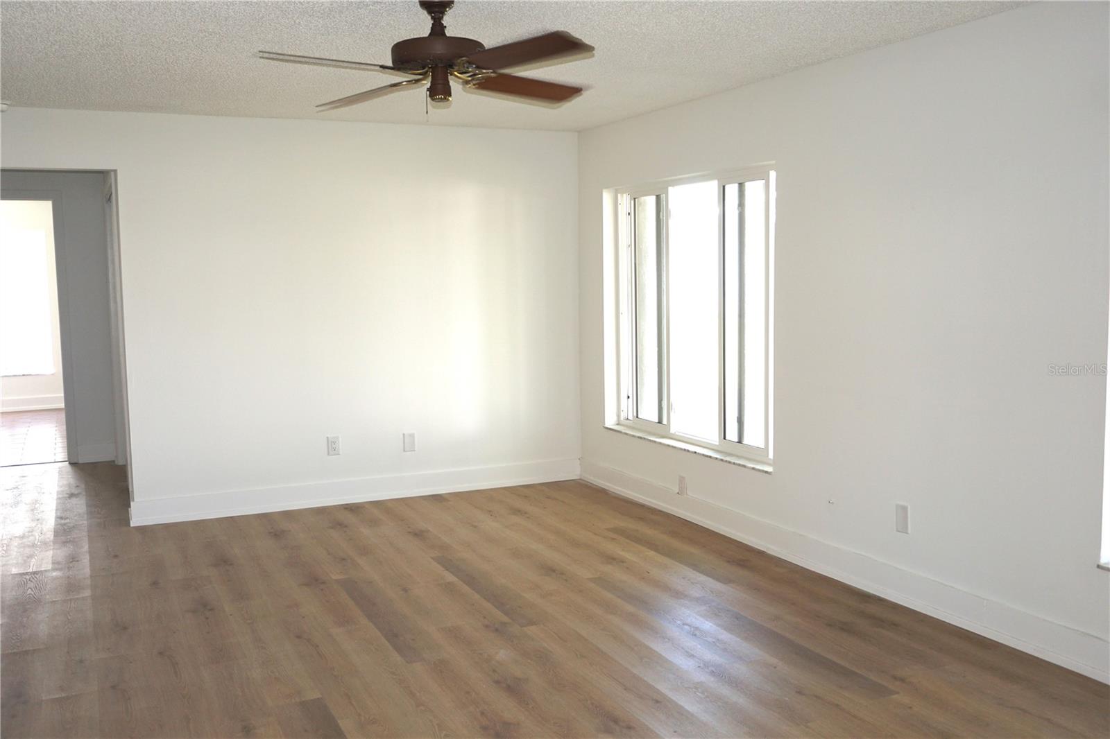 Image 24 of 43 For 9182 42nd Way N 5