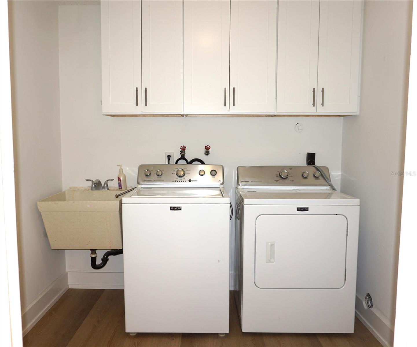 Image 38 of 43 For 9182 42nd Way N 5