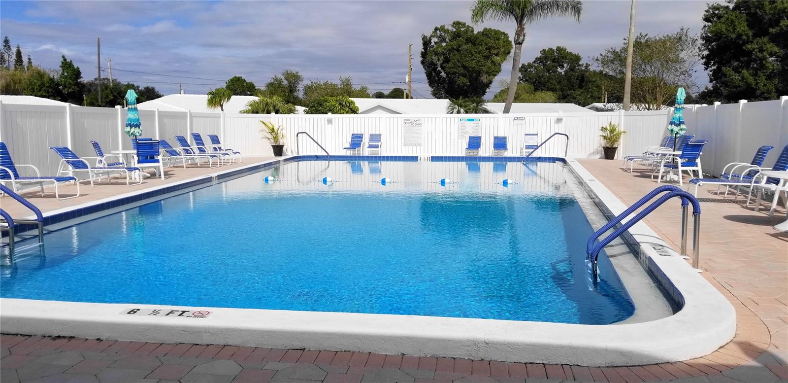 Image 42 of 43 For 9182 42nd Way N 5