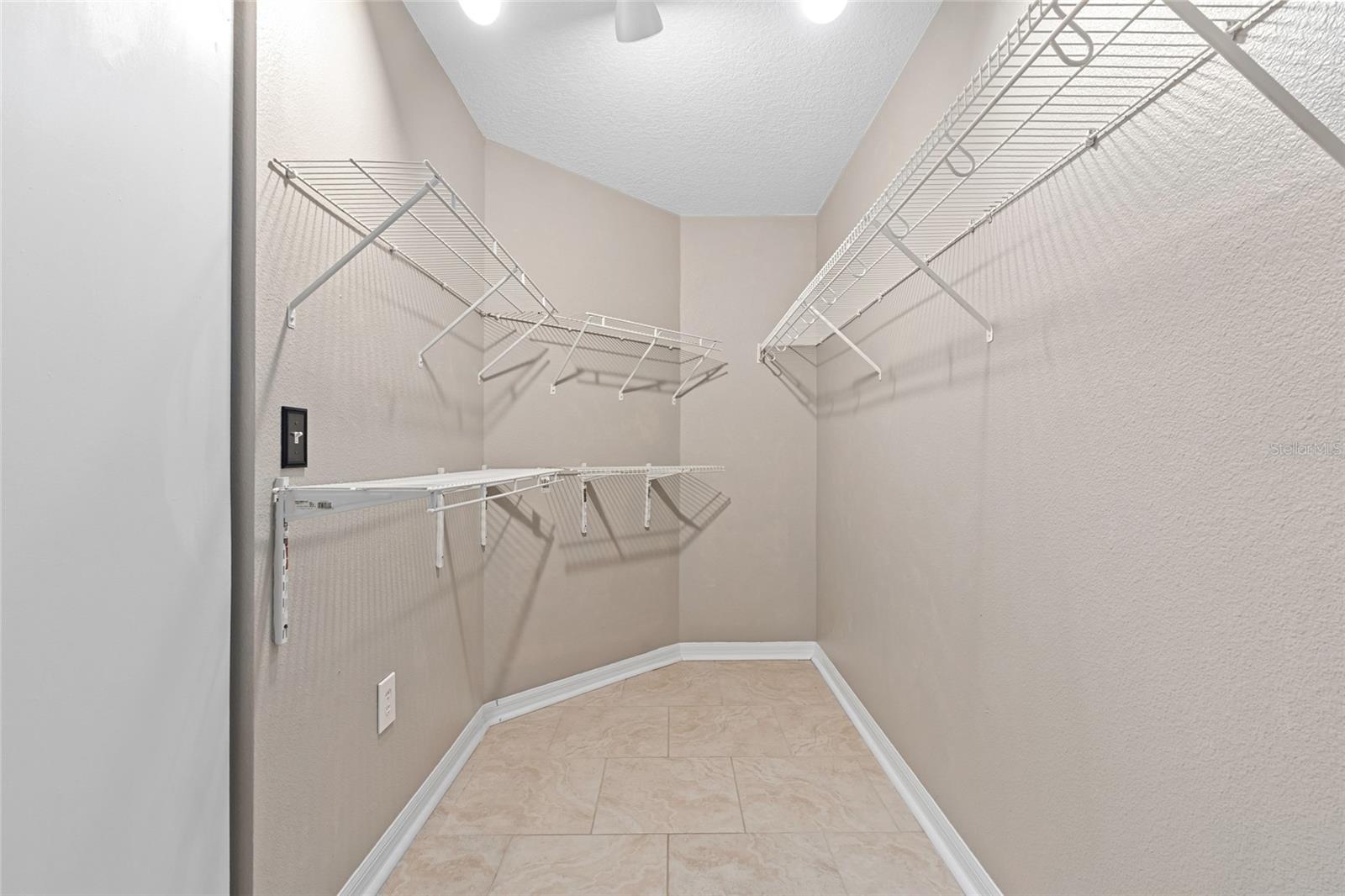 Image 28 of 61 For 6006 Chellas Court