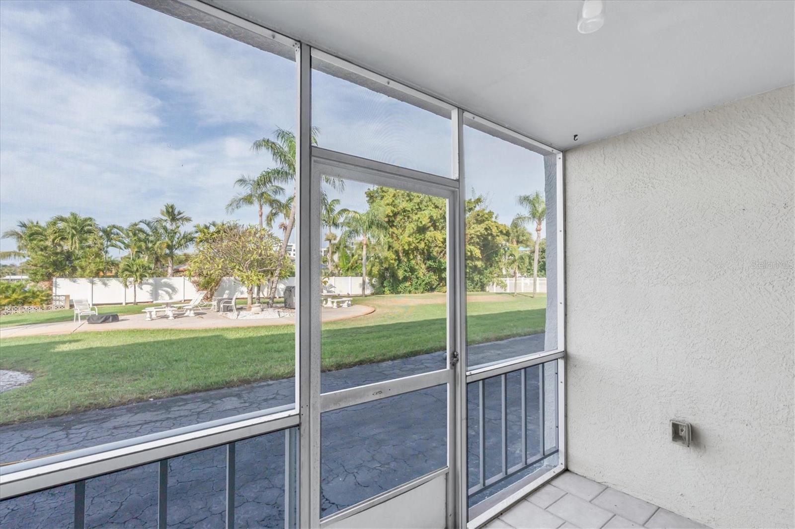 Image 13 of 30 For 3717 46th Avenue S 6