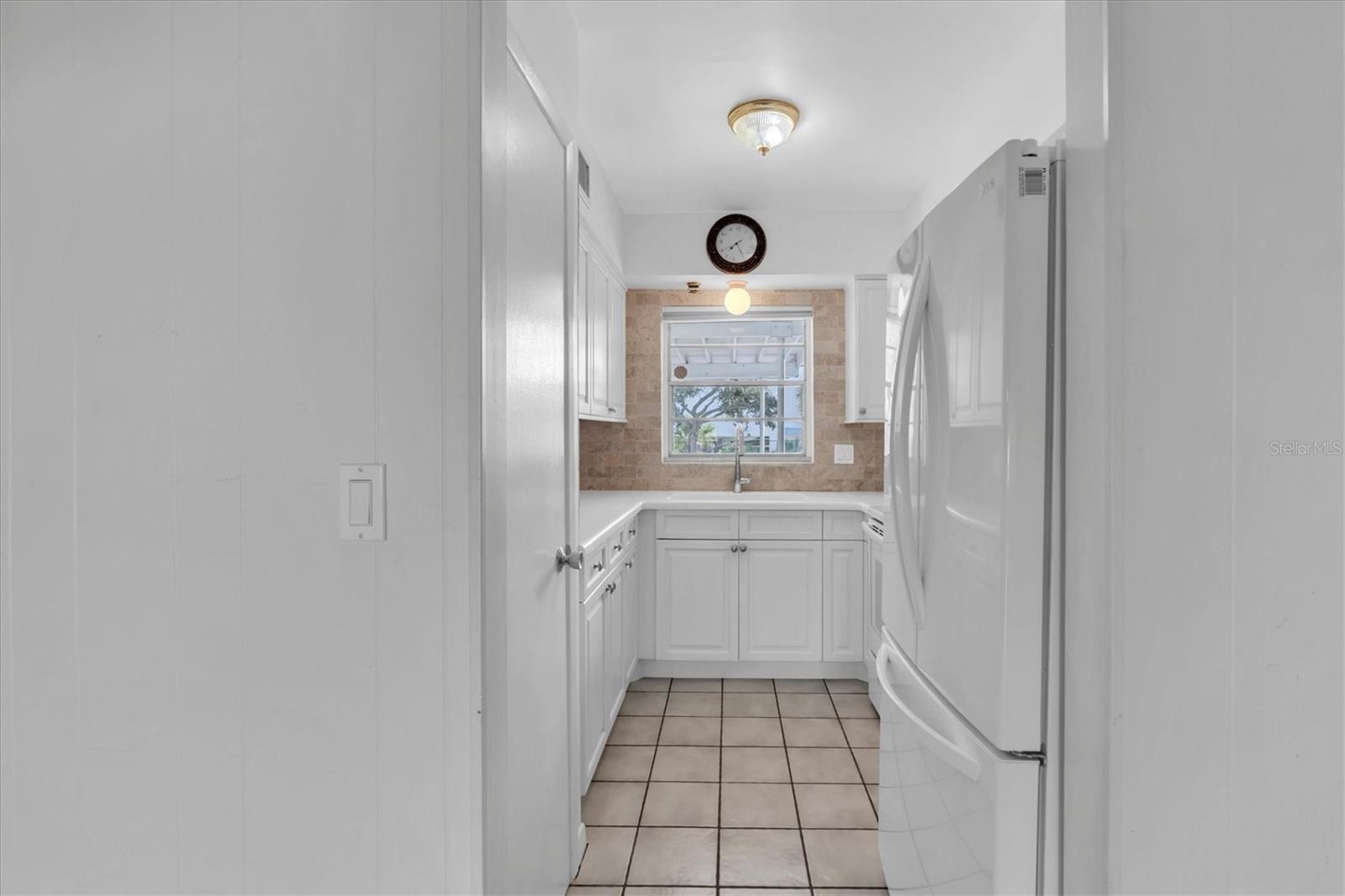 Image 15 of 30 For 3717 46th Avenue S 6