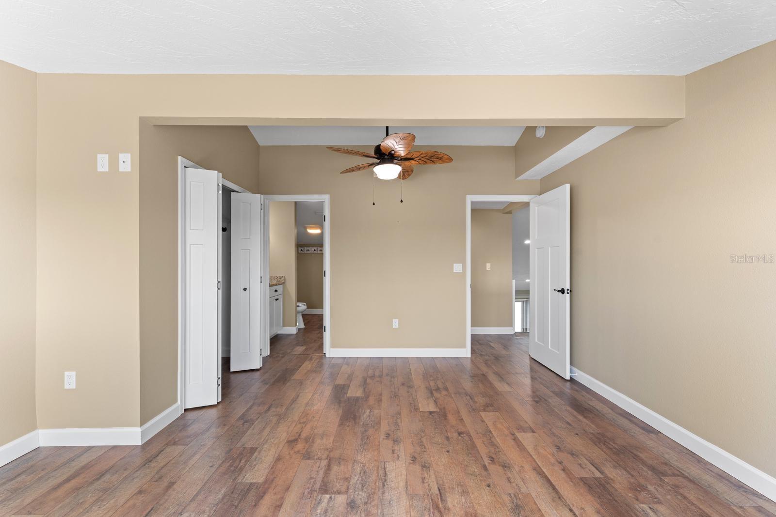 Image 24 of 39 For 9604 Cortez Road W 136