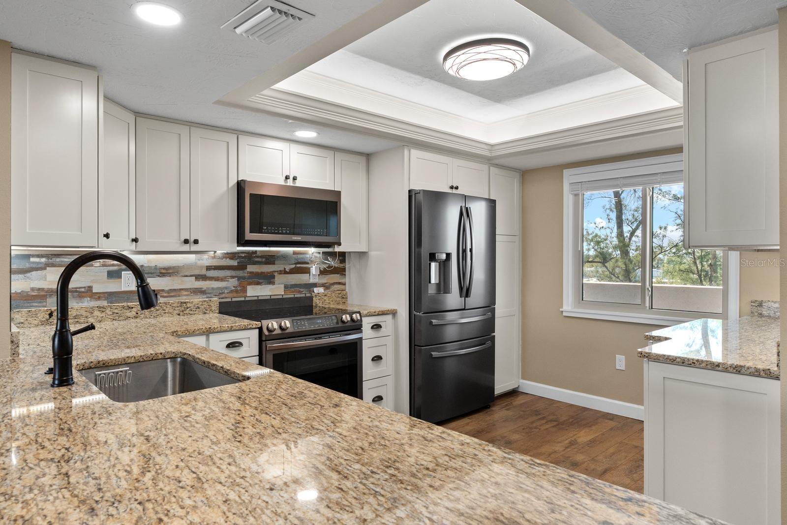 Image 9 of 39 For 9604 Cortez Road W 136