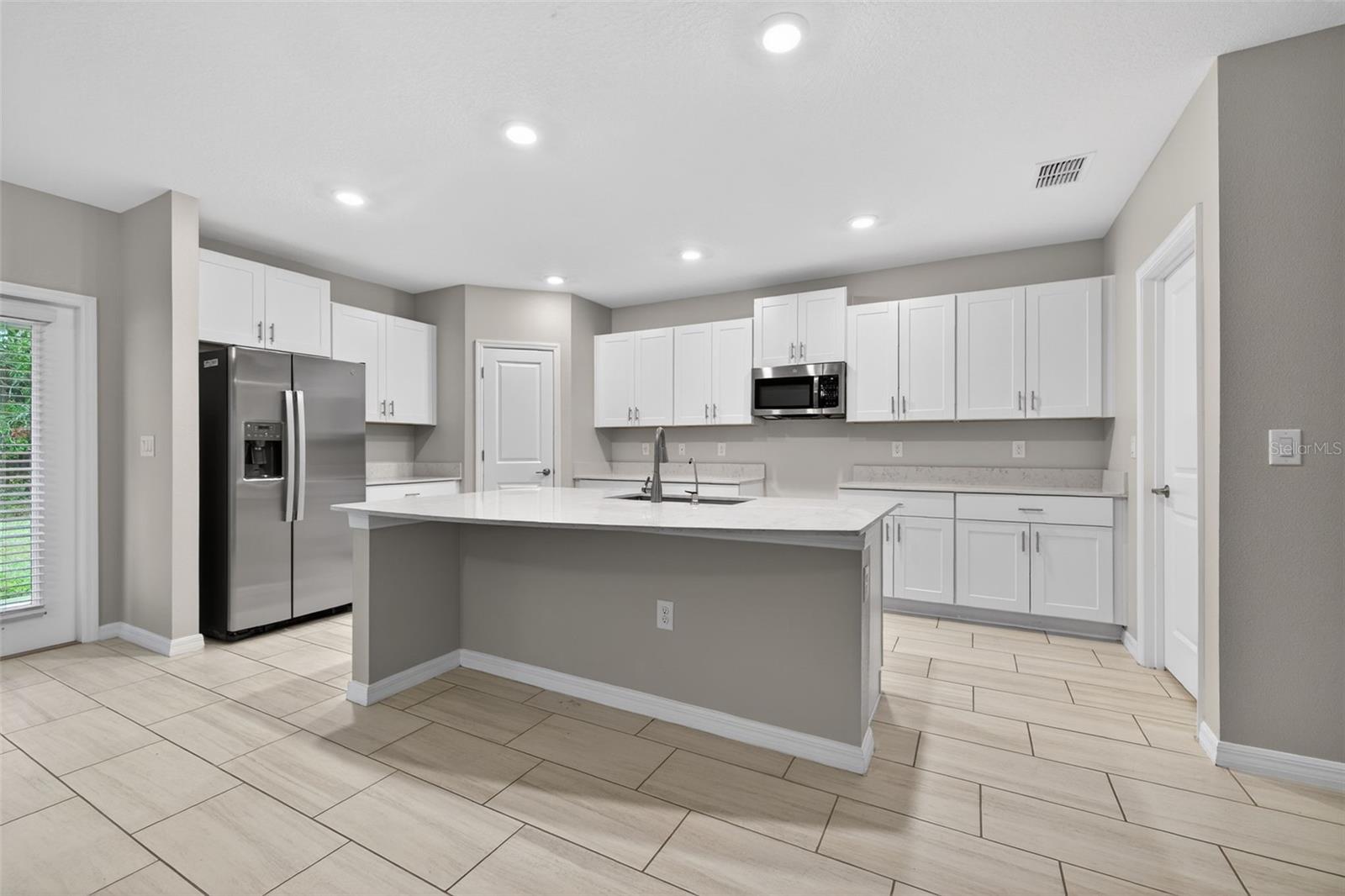 Image 16 of 49 For 12651 Maple Bonsai Drive