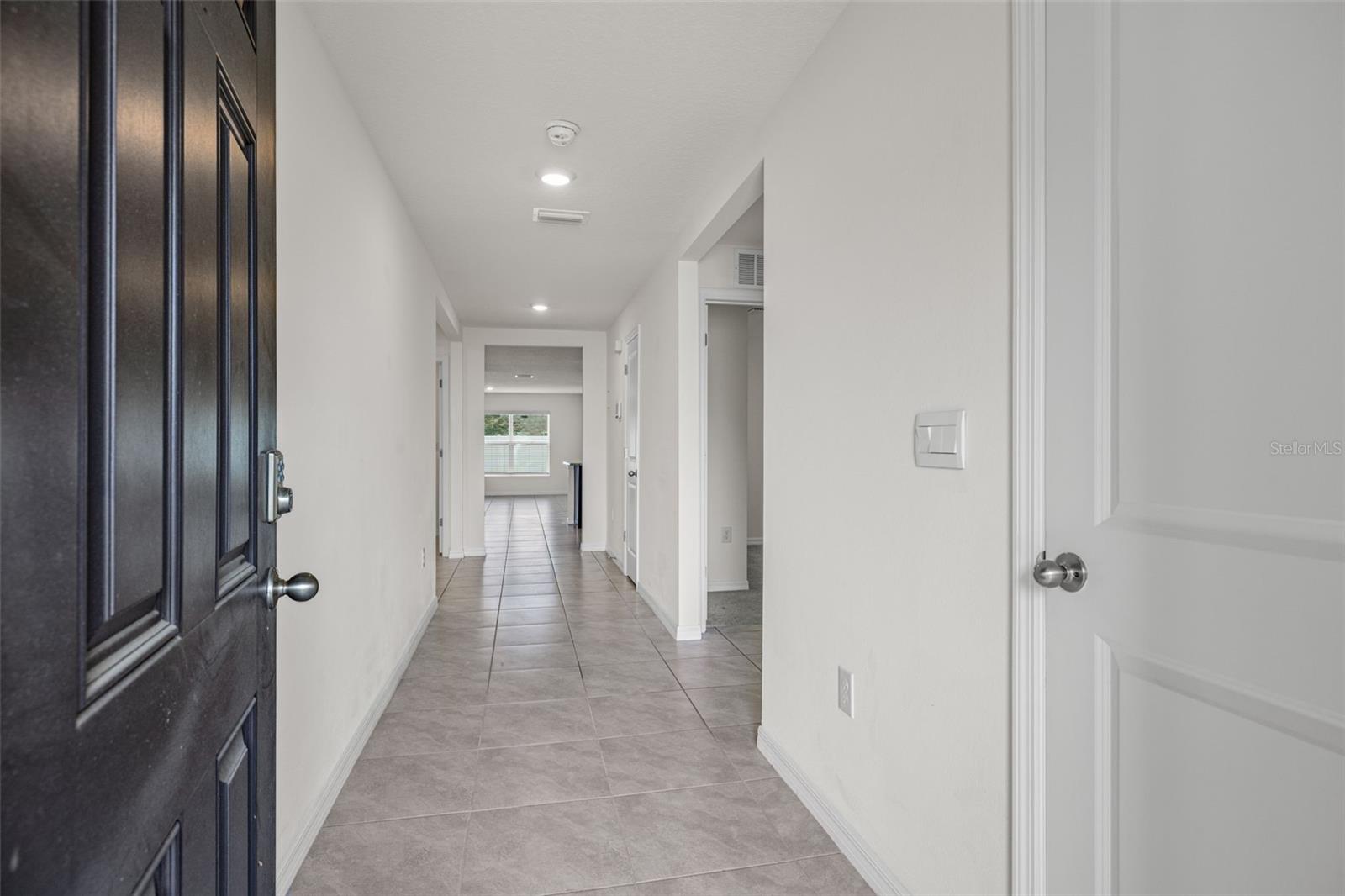 Image 5 of 40 For 4138 Autumn Amber Drive