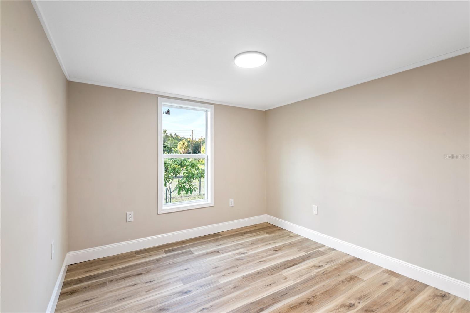 Image 32 of 41 For 6455 Cardinal Street