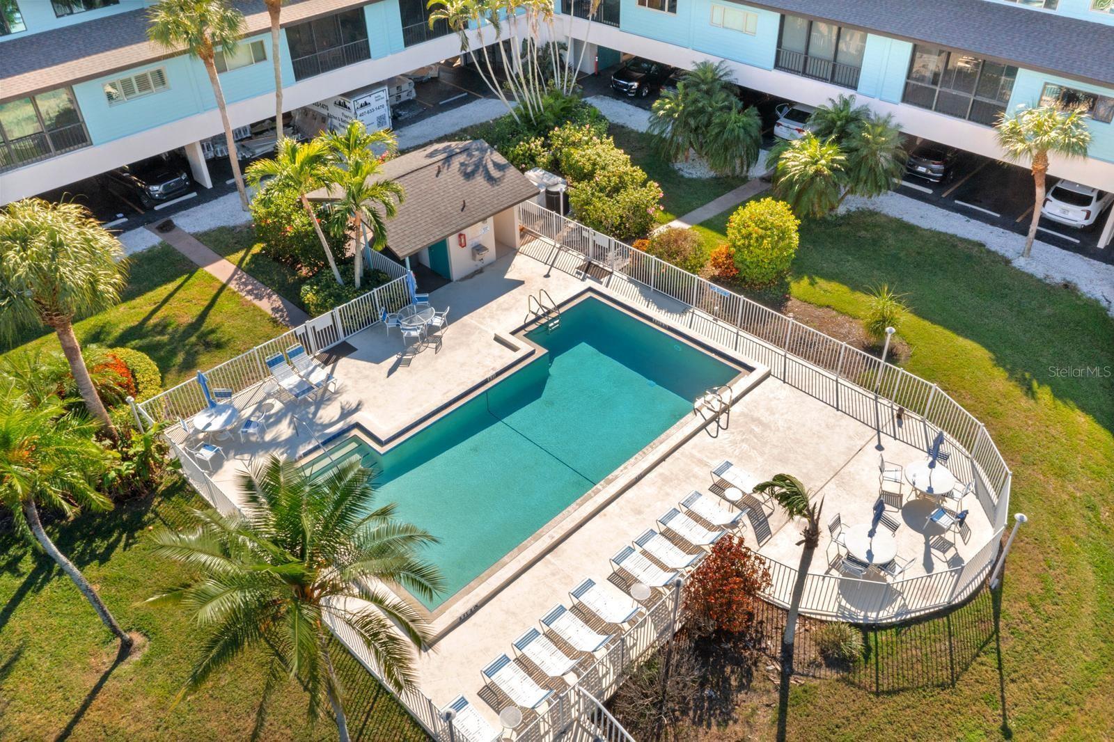 Image 30 of 39 For 9604 Cortez Road W 136