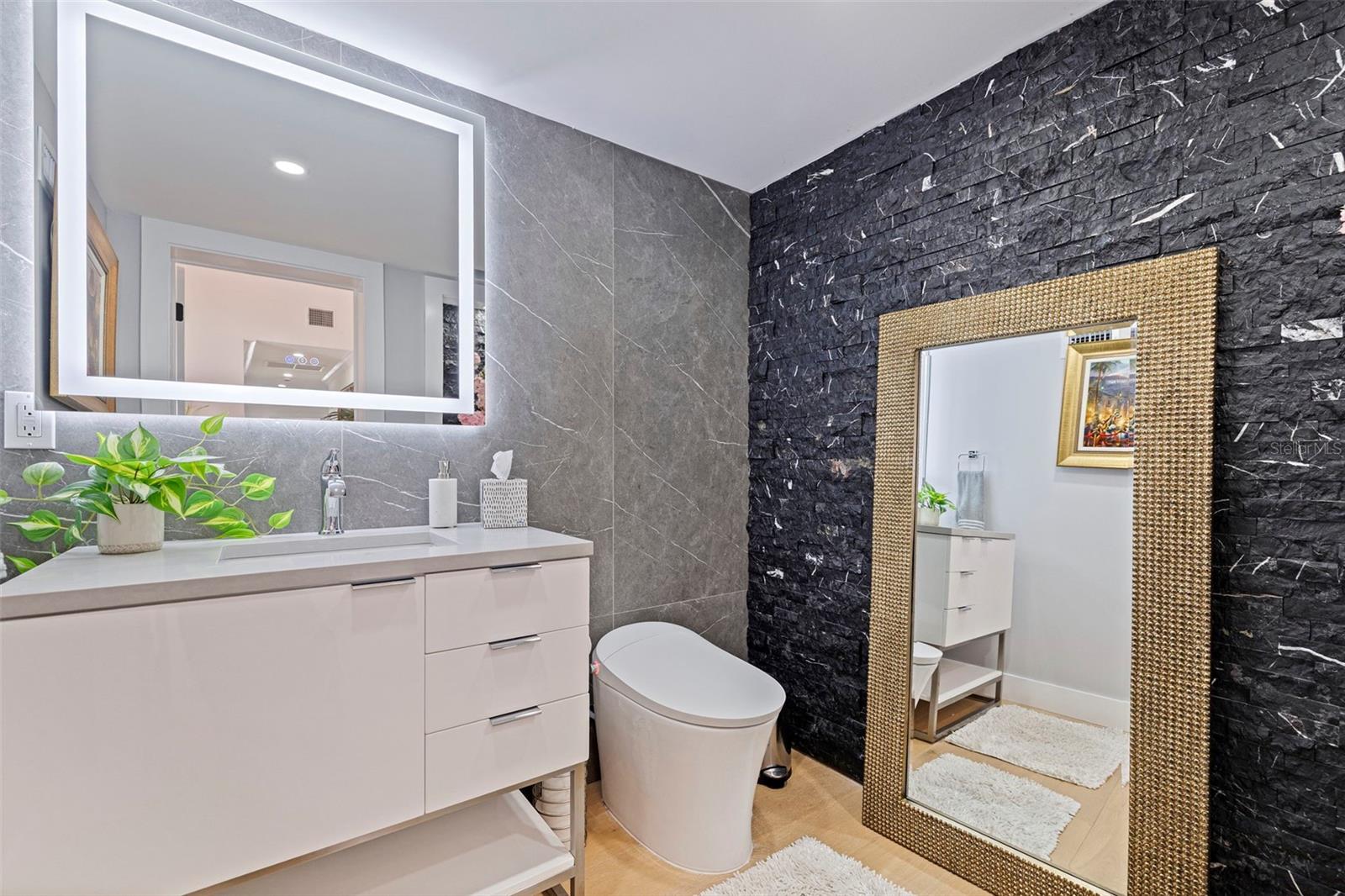 Image 10 of 51 For 7827 9th Avenue S