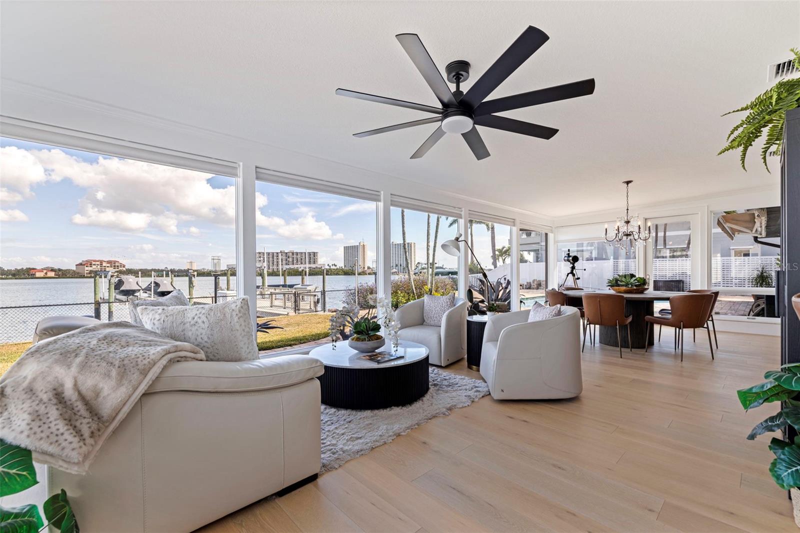 Image 26 of 51 For 7827 9th Avenue S