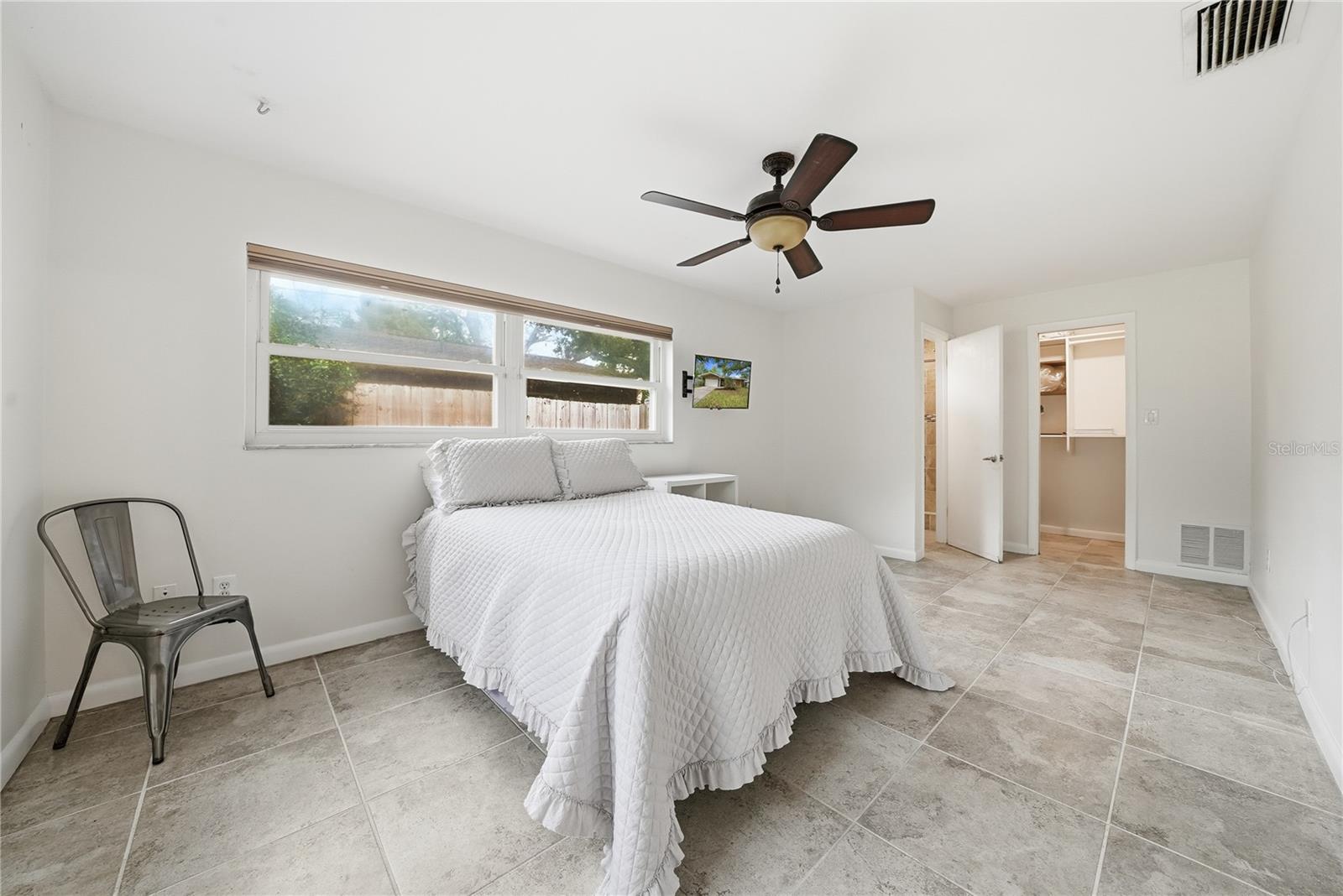 Image 25 of 60 For 1868 Juarez Way S