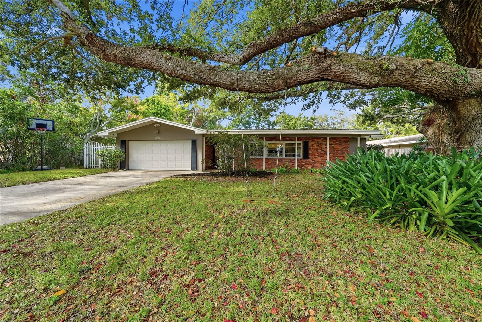 Image 4 of 60 For 1868 Juarez Way S