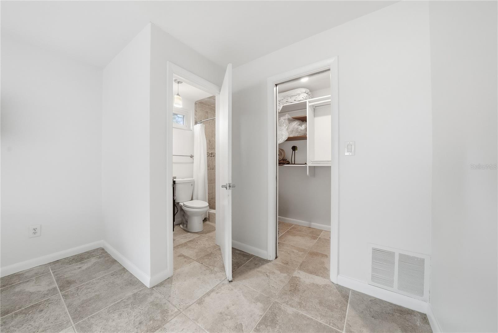 Image 44 of 60 For 1868 Juarez Way S