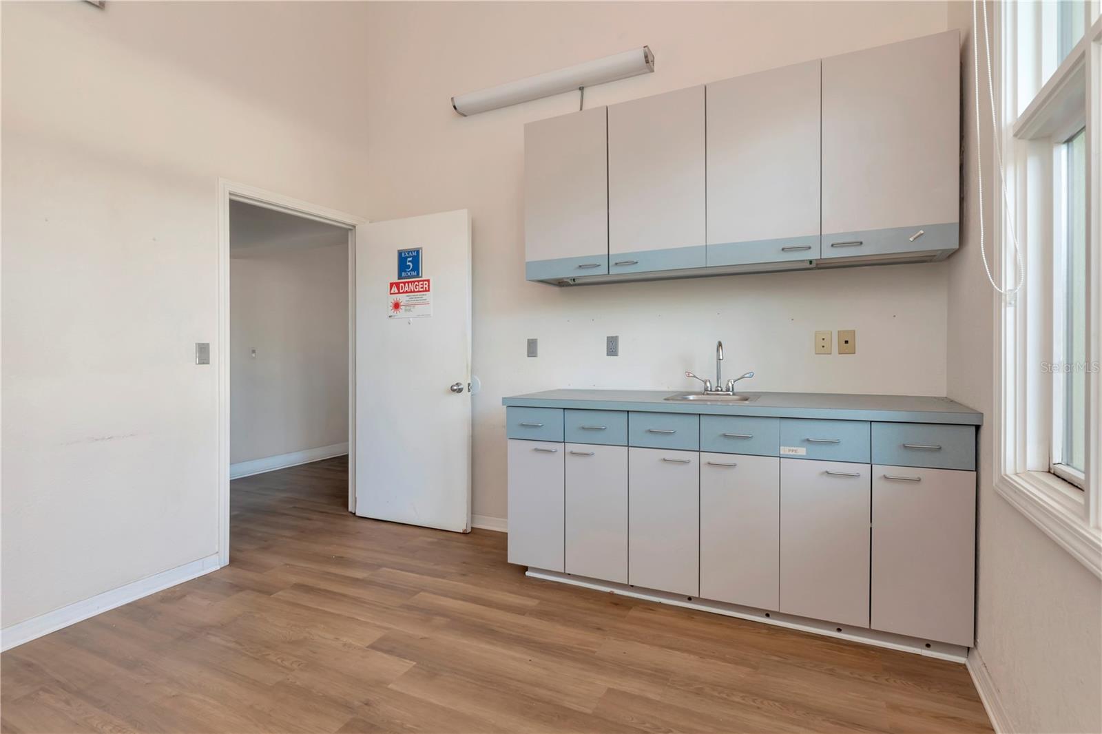 Image 32 of 40 For 1201 Myrtle Avenue