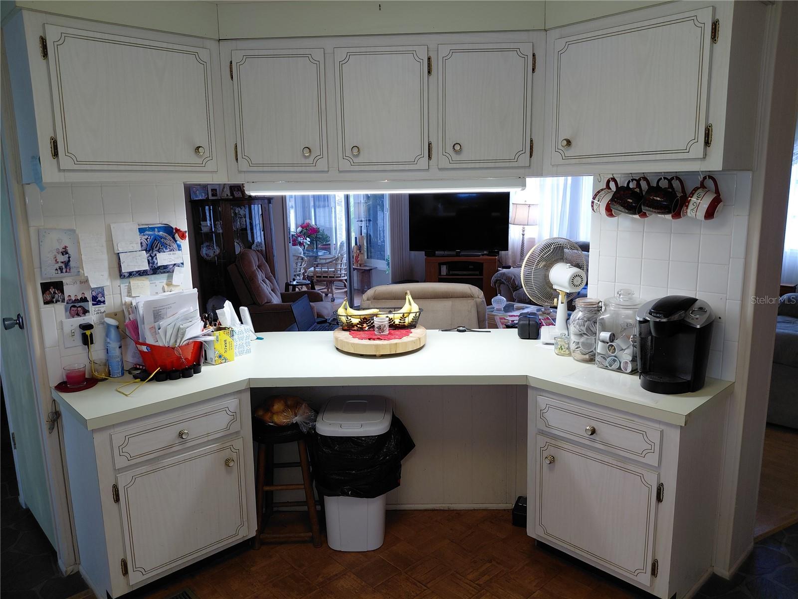 Image 10 of 43 For 2135 Waterview Drive