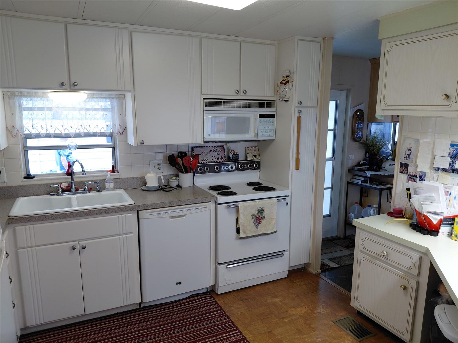 Image 12 of 43 For 2135 Waterview Drive