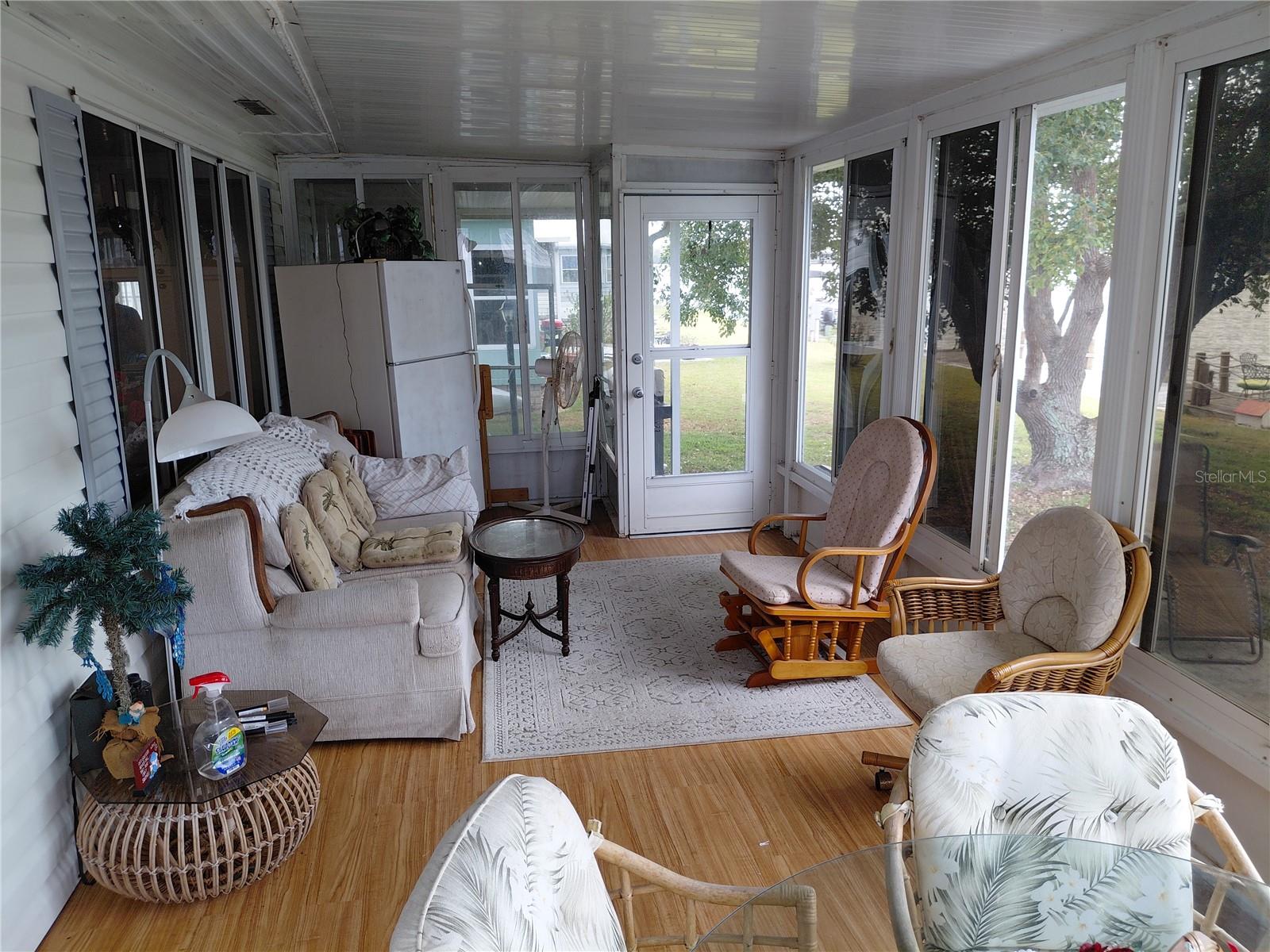 Image 27 of 43 For 2135 Waterview Drive