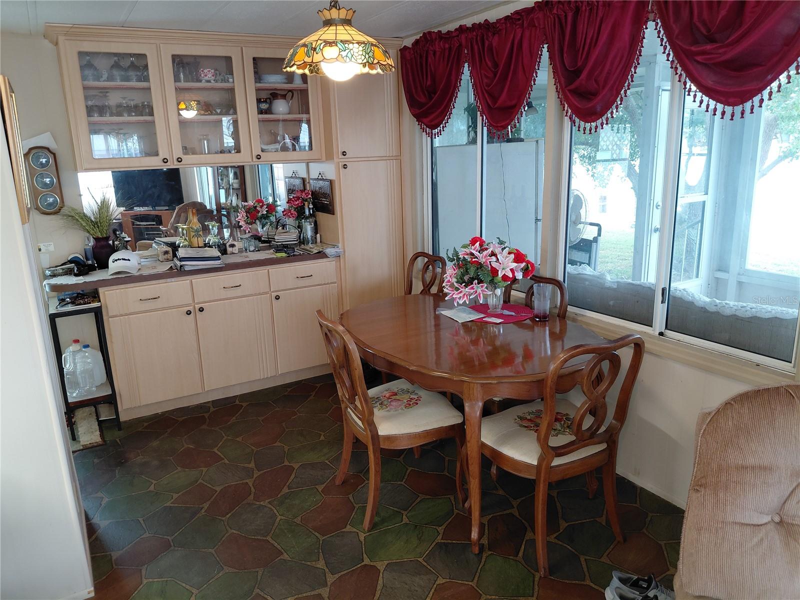 Image 8 of 43 For 2135 Waterview Drive