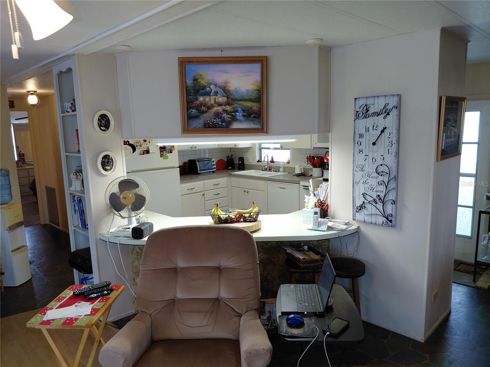 Image 9 of 43 For 2135 Waterview Drive