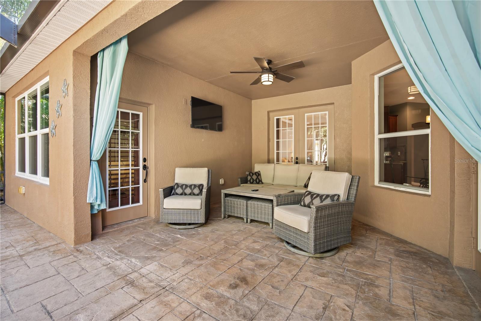 Image 23 of 29 For 16121 Brecon Palms Place