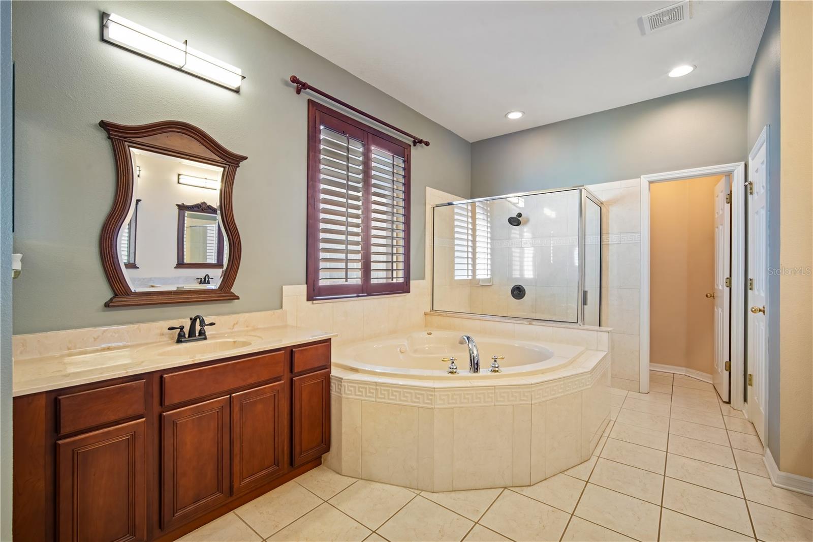 Image 8 of 29 For 16121 Brecon Palms Place