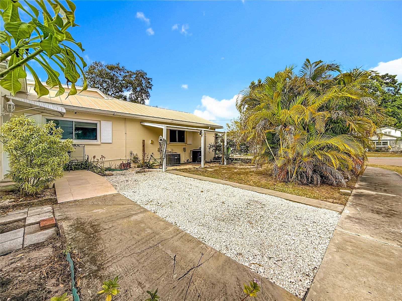 Image 52 of 94 For 7210 Danbury Way