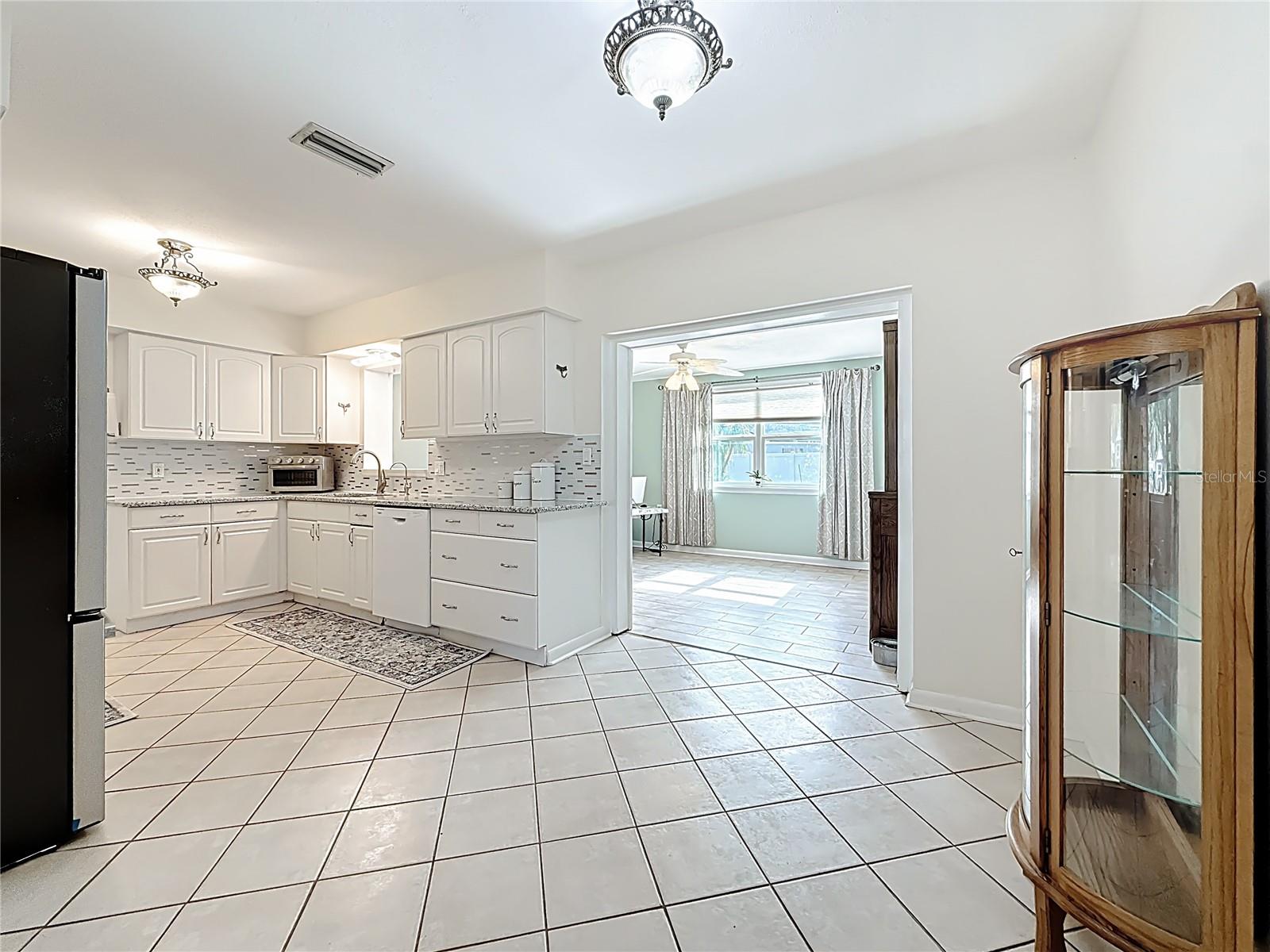 Image 6 of 94 For 7210 Danbury Way