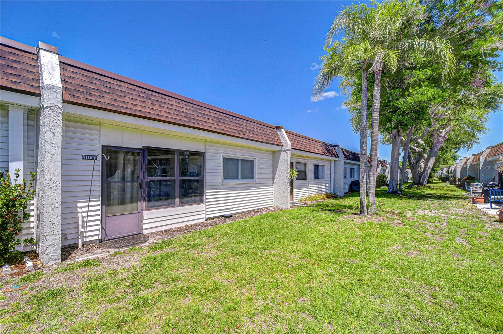 Image 27 of 39 For 13870 Oakwood Lane